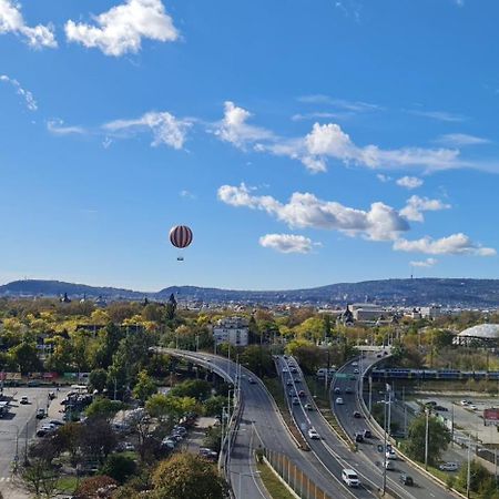 Rooftop Panorama Apartment Budapest Bagian luar foto