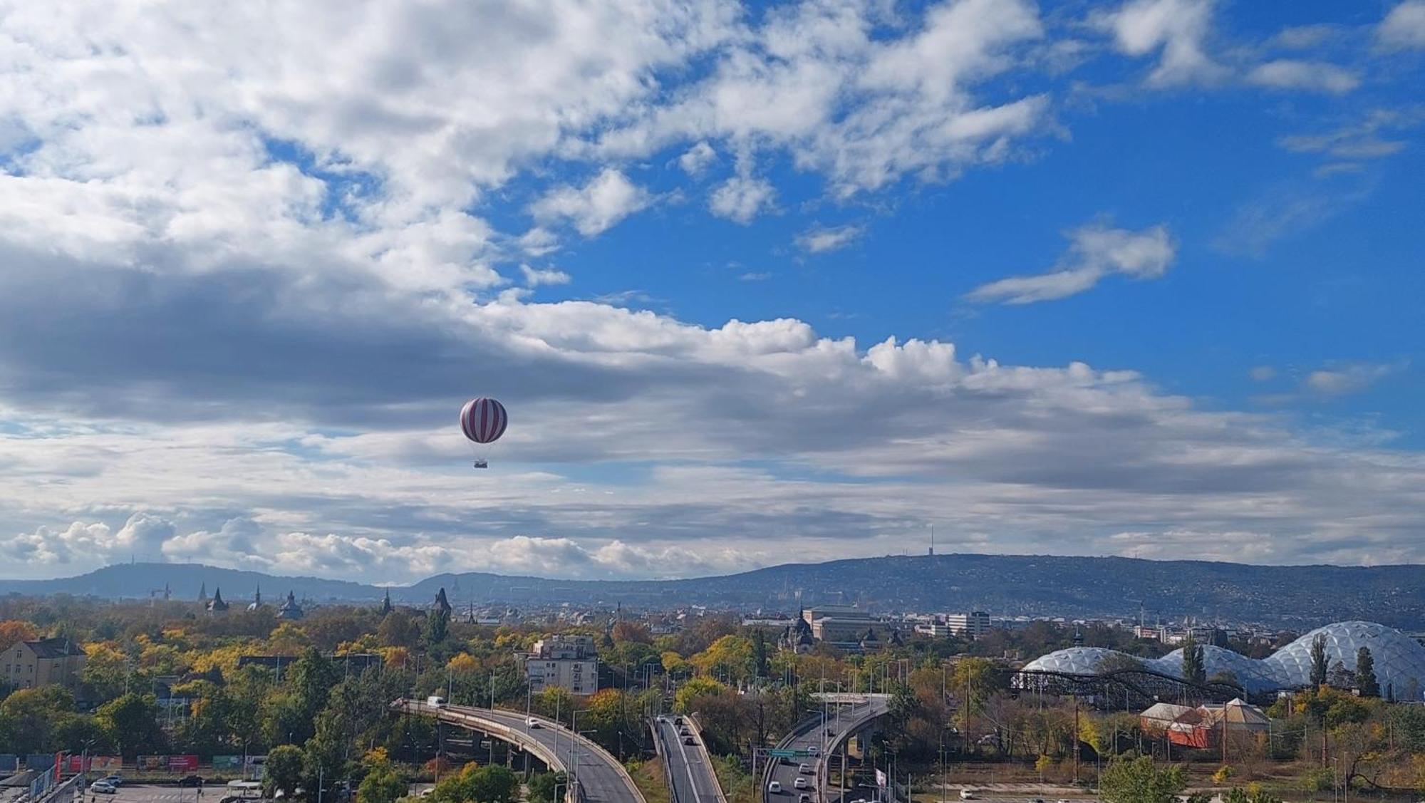 Rooftop Panorama Apartment Budapest Bagian luar foto